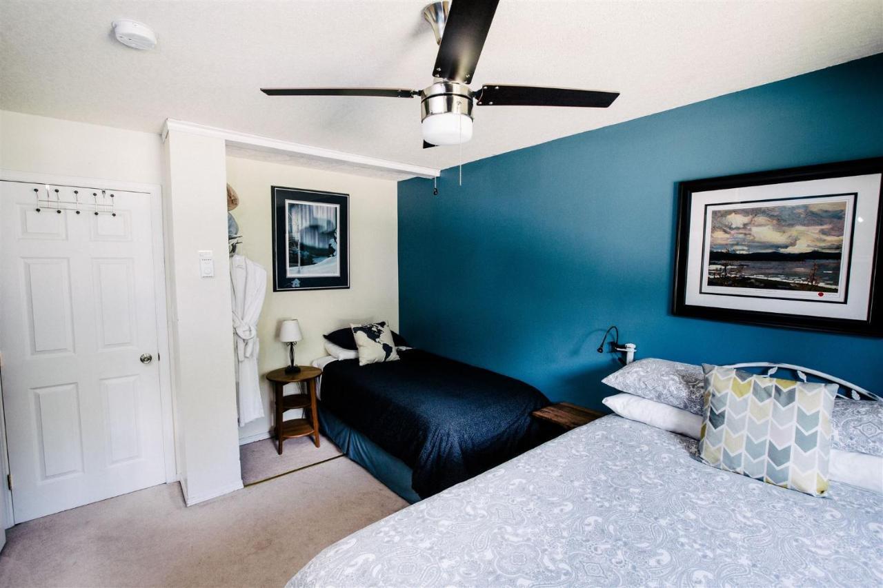 Alpenrose Revelstoke Bed & Breakfast Luaran gambar