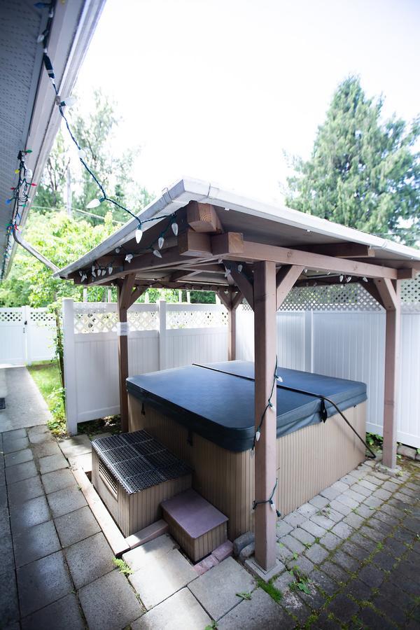 Alpenrose Revelstoke Bed & Breakfast Luaran gambar